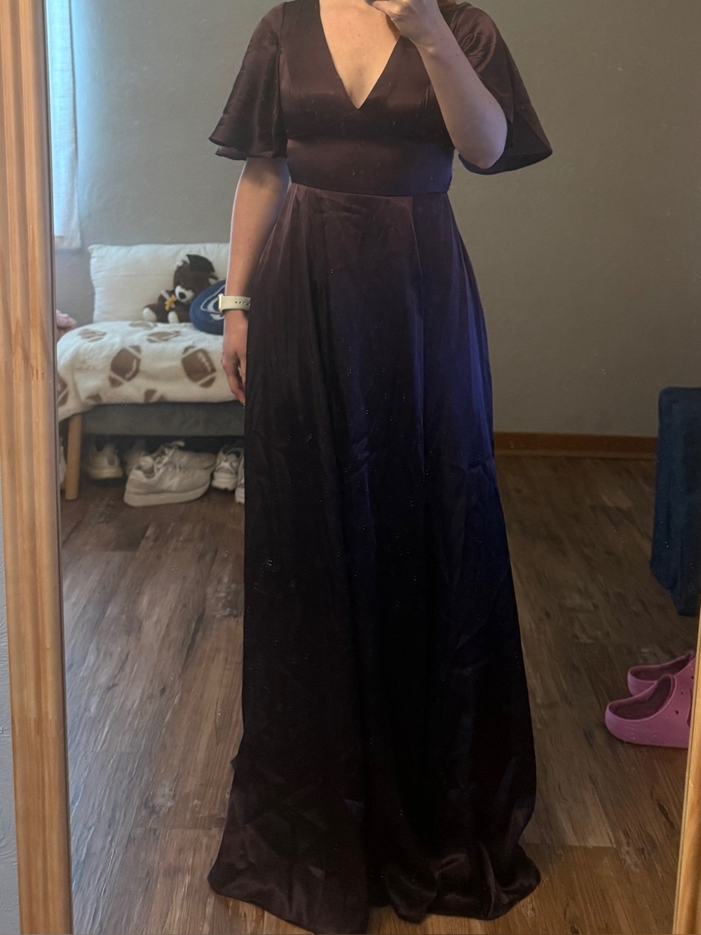 Elegant Deep Plum V-Neck Maxi Dress